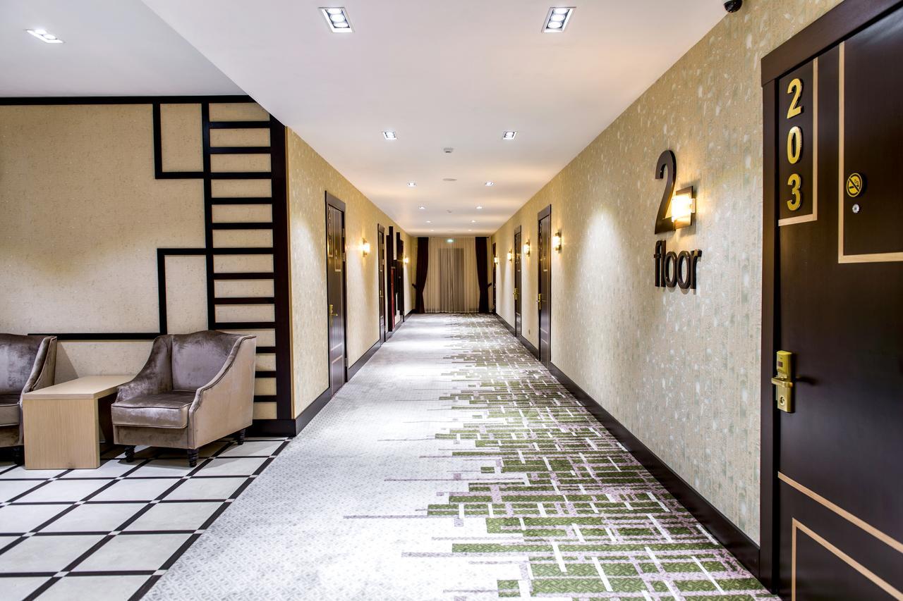 Megapolis Hotel 쉼켄트 외부 사진