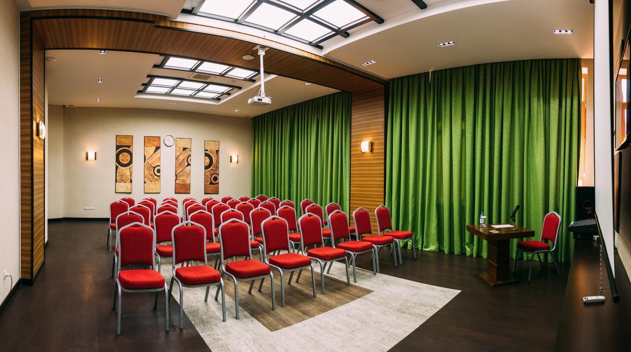 Megapolis Hotel 쉼켄트 외부 사진